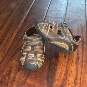 Wonder Kids Baby sandals